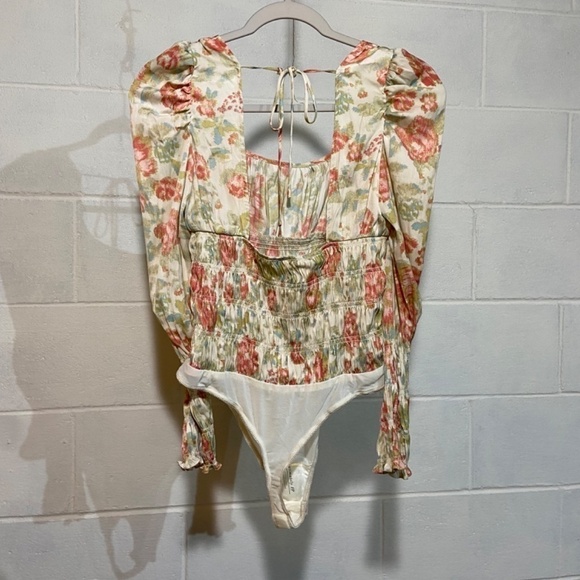 Free People Intimately Women's Smock It To You Bodysuit SMALL Creme Orange Snap - Picture 6 of 11